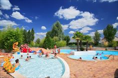 Camping Les Bois du Bardelet, Loire, Frankreich