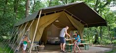 Camping Les Chelles, Auvergne, Frankreich