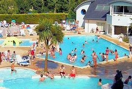 Camping Les Deux Fontaines, Bretagne, Frankreich