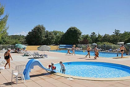 Camping Villagecenter Coteau de la Marine, Provence, Frankreich