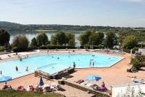 Camping La Pergola in Lac de Chalain / Marigny, Franche-Comt�, Frankreich